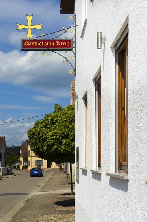 Gasthof Zum Kreuz Neuenburg am Rhein Buitenkant foto
